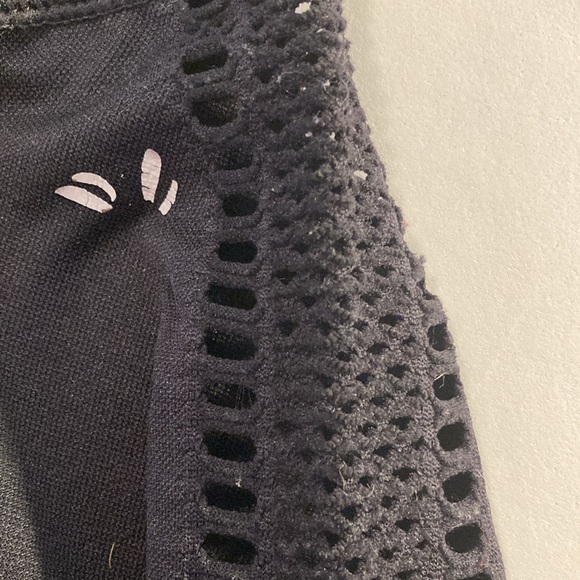 Yoga set- forever 21 -small - Picture 5 of 12